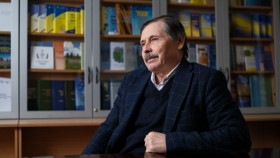 Учений-демограф Олександр Гладун: «Щодо загальної кількості населення після війни, то зараз ми працюємо над новим прогнозом, бо треба розуміти, коли закінчаться бойові дії, які території повернуться й наскільки сталим буде мир»