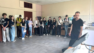 На Дні відкритих дверей в Інституті експериментальної патології, онкології і радіобіології ім. Р.Є. Кавецького НАН України завітали київські студенти