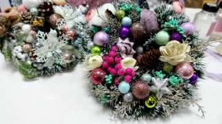 На благодійному «Різдвяному вернісажі» у київському академічному ботсаду зібрали кошти для українських захисників