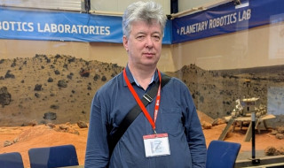 Унікальні українські радіотелескопи під обстрілами: інтерв`ю з директором Радіоастрономічного інституту НАН України академіком Вячеславом Захаренком