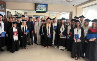 Відбулось урочисте вручення дипломів цьогорічним випускникам Київського університету права НАН України