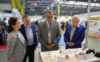 Наукові установи НАН України представили інноваційні розробки на міжнародних виставкових заходах у Києві