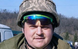 На щиті – Вадим Стомін