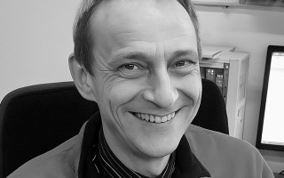 З глибоким сумом сповіщаємо, що 27 серпня 2025 року на 66 році життя зупинилось серце відомого українського вченого у галузі експериментальної ядерної фізики члена-кореспондента НАН України  Олега Анатолійовича Понкратенка