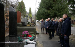 Пам’ять Бориса Патона вшанували на Байковому кладовищі